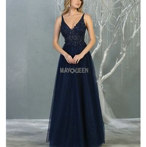 SPARKLE LACE APPLIQUE FORMAL EVENING GOWN